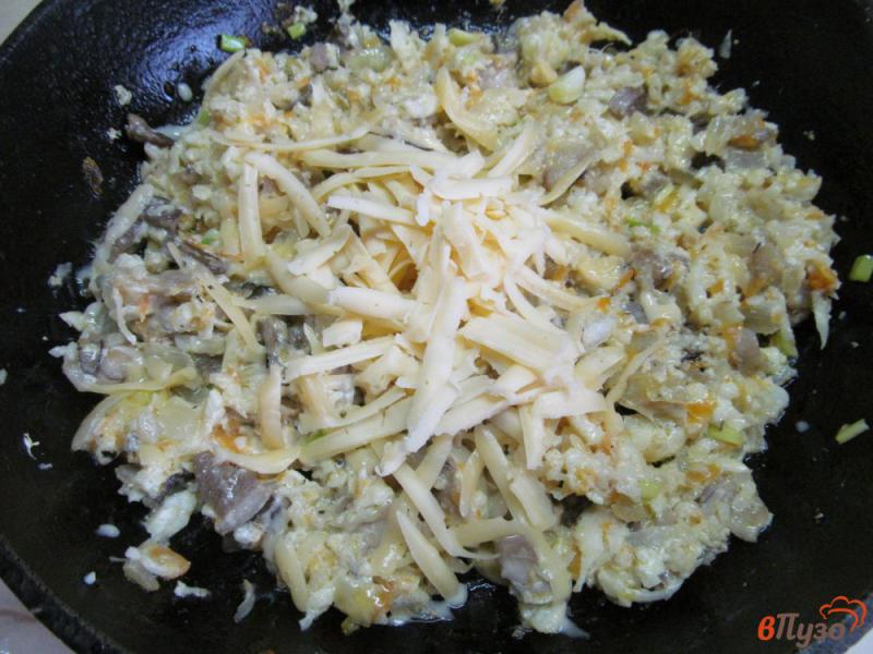 Фото приготовление рецепта: Цветная капуста с грибами и тыквой шаг №4