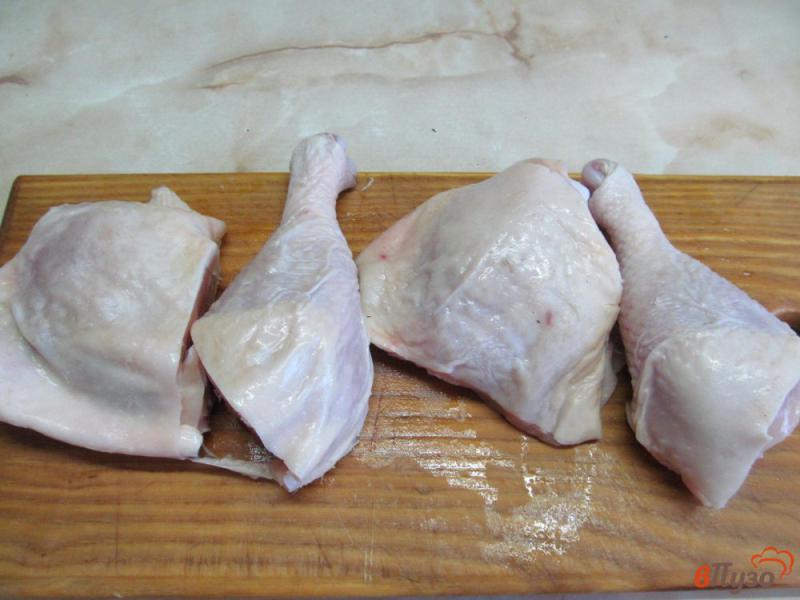 Фото приготовление рецепта: Куриное рагу по-французски в мультиварке шаг №1