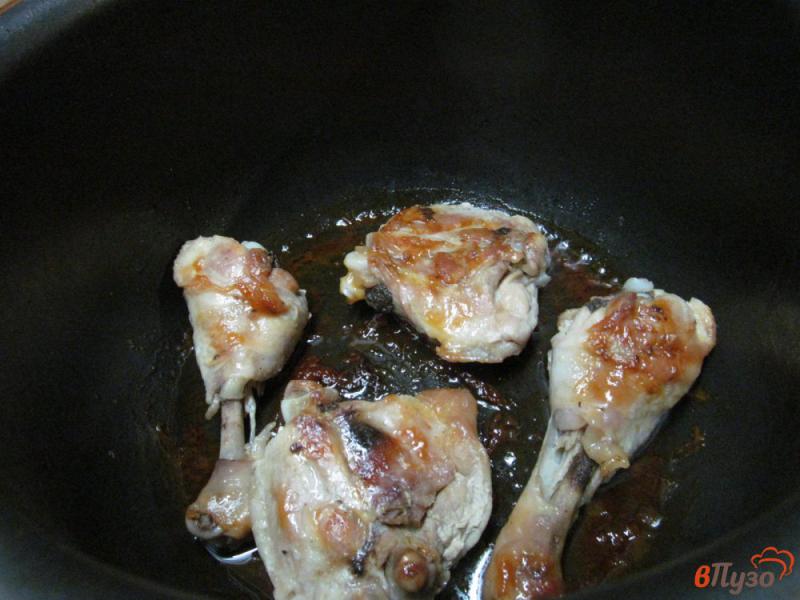 Фото приготовление рецепта: Куриное рагу по-французски в мультиварке шаг №5