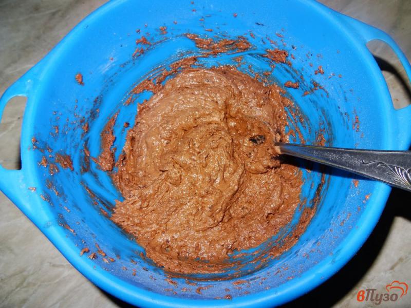 Фото приготовление рецепта: Очень шоколадные кексы шаг №10