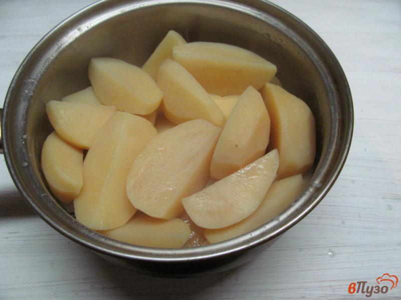 Фото приготовление рецепта: Картофельные зразы с квашеной капустой шаг №1