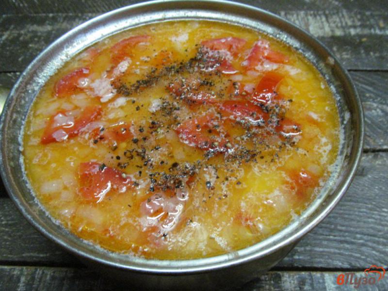 Фото приготовление рецепта: Суп из лосося с хреном и сметаной шаг №8