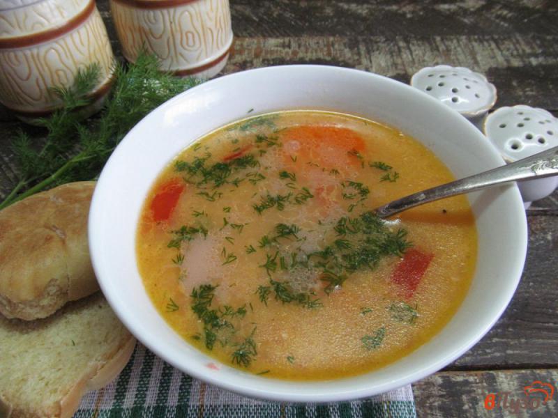 Фото приготовление рецепта: Суп из лосося с хреном и сметаной шаг №9