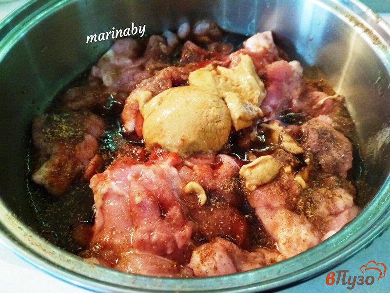 Фото приготовление рецепта: Запеченная куриная мякоть бедра в панировке шаг №3