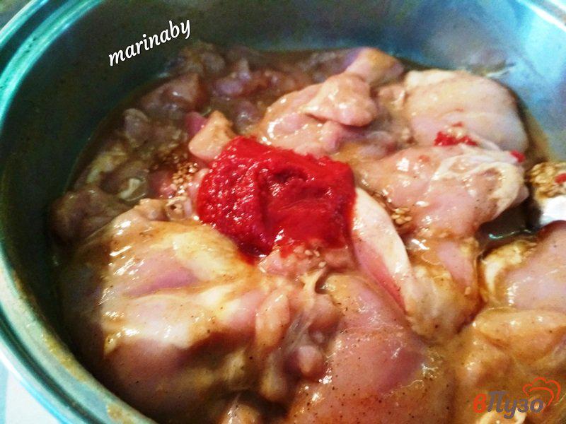 Фото приготовление рецепта: Запеченная куриная мякоть бедра в панировке шаг №4