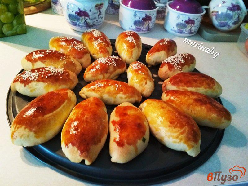 Фото приготовление рецепта: Пирожки с начинкой шаг №11