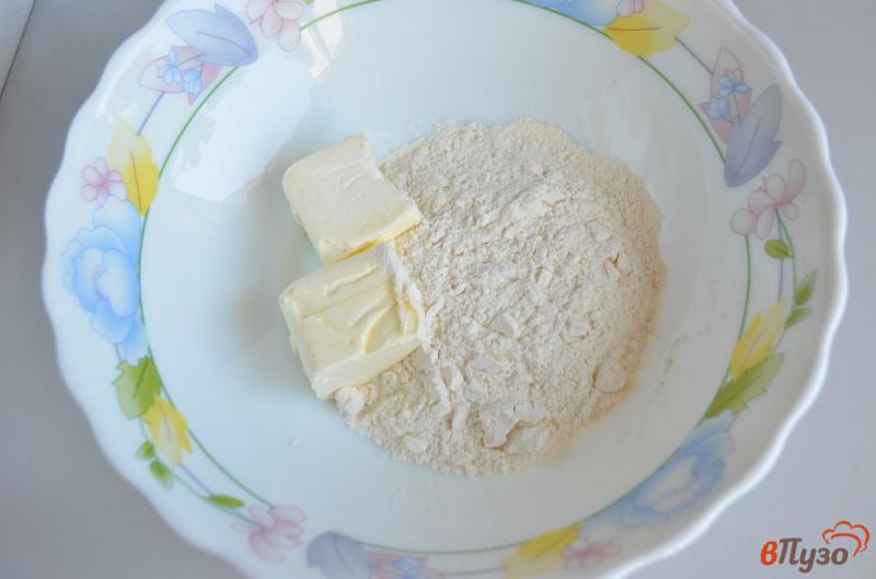 Фото приготовление рецепта: Пирог с творогом и брокколи шаг №2