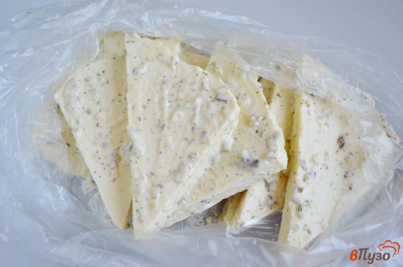 Фото приготовление рецепта: Сыр на мангале шаг №2