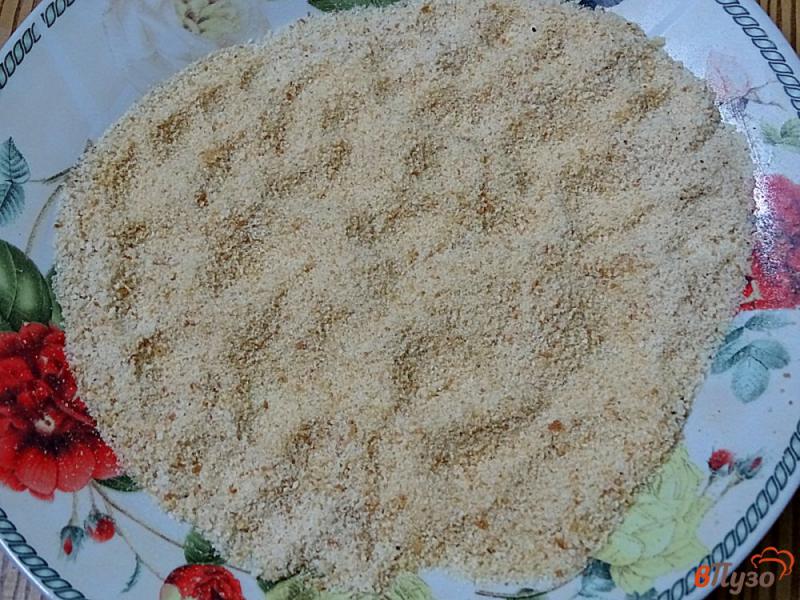 Фото приготовление рецепта: Мойва в сухарно- кукурузной панировке шаг №3