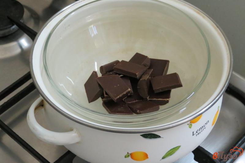 Фото приготовление рецепта: Шоколадно-кофейный мусс шаг №2