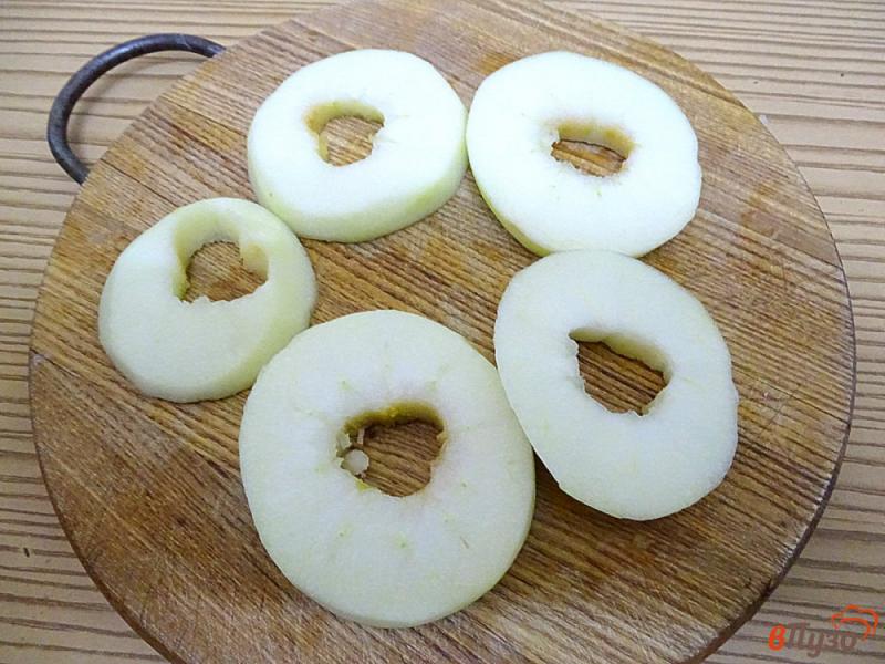 Фото приготовление рецепта: Яблоки в *шубке* шаг №6