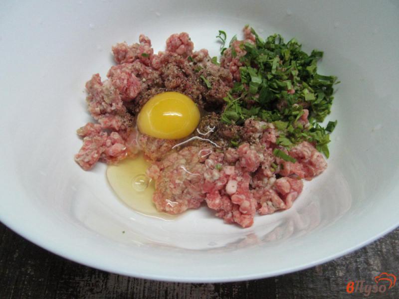 Фото приготовление рецепта: Котлеты с булгуром в томатном соусе шаг №3