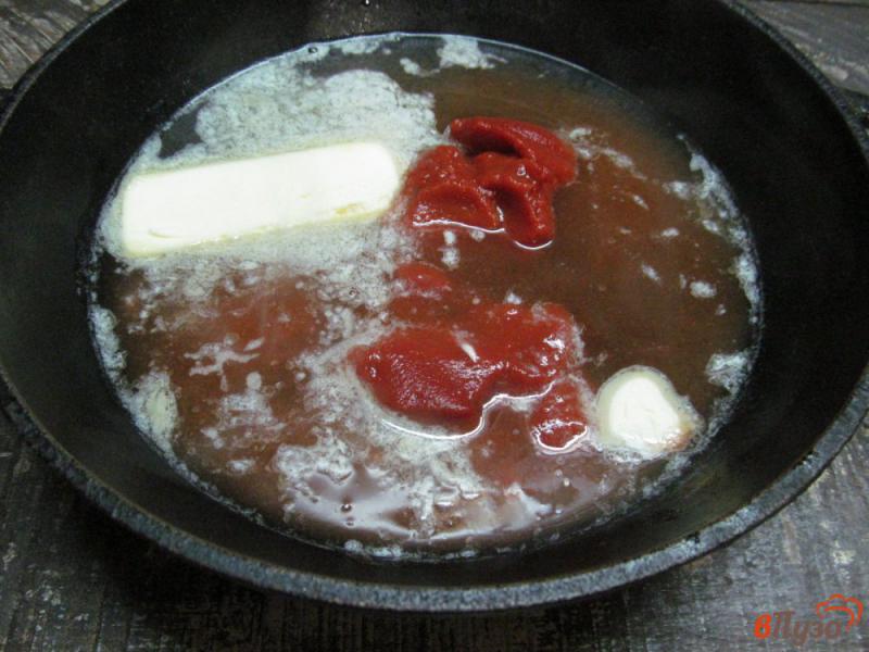 Фото приготовление рецепта: Котлеты с булгуром в томатном соусе шаг №7