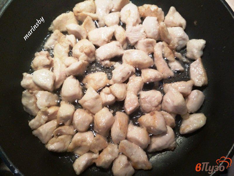 Фото приготовление рецепта: Курица по-китайски в кисло-сладком соусе шаг №3