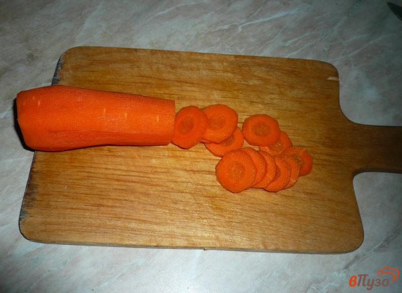 Фото приготовление рецепта: Картофель с морковью и сельдереем запеченные в рукаве шаг №3