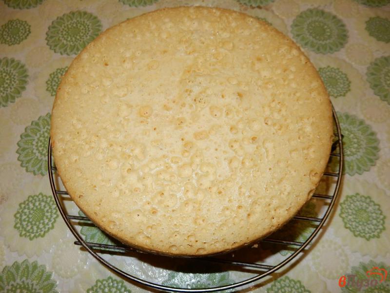 Фото приготовление рецепта: Сметанный пирог с черносливом шаг №1