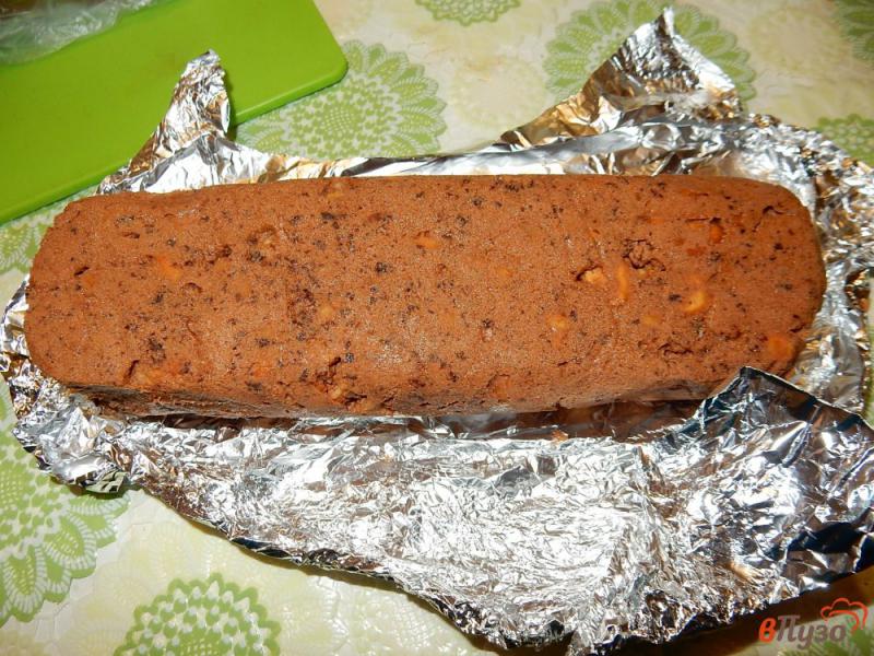 Фото приготовление рецепта: Кондитерская колбаса с шоколадом шаг №14