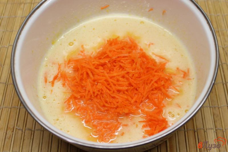 Фото приготовление рецепта: Ржаное печенье с морковкой и медом шаг №3