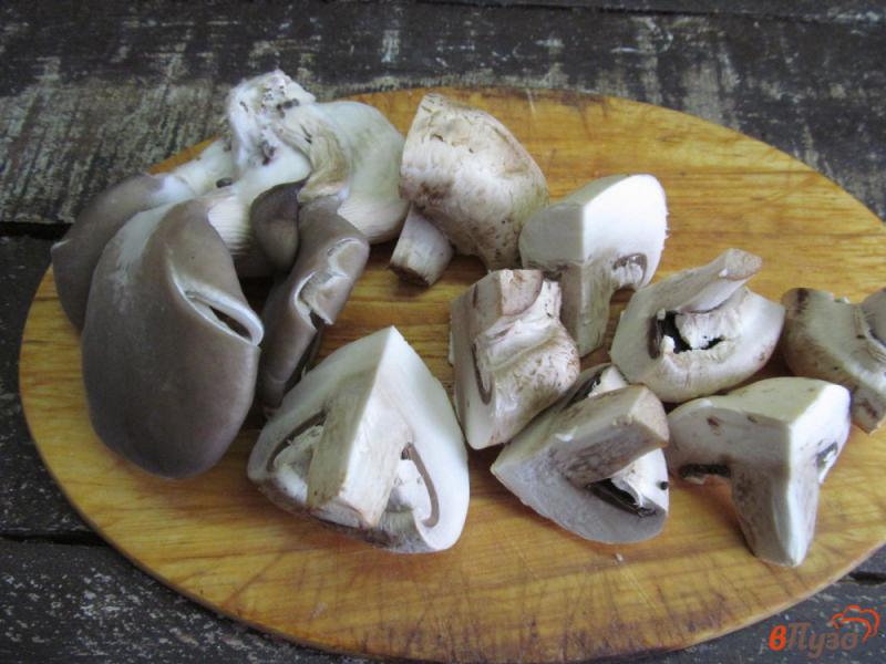 Фото приготовление рецепта: Котлеты из овсянки с грибами шаг №1