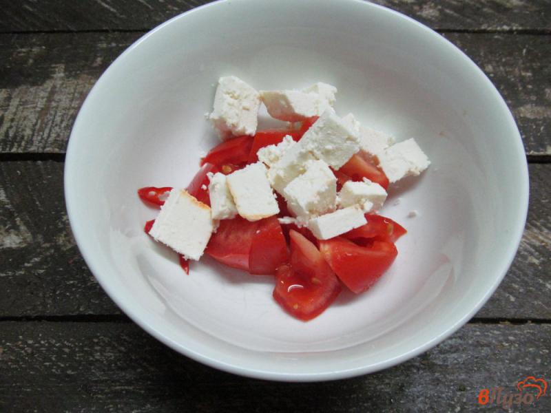 Фото приготовление рецепта: Салат с вешенками и грейпфрутом шаг №4