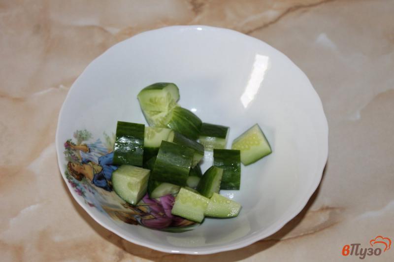 Фото приготовление рецепта: Салат из рукколы с брынзой шаг №1