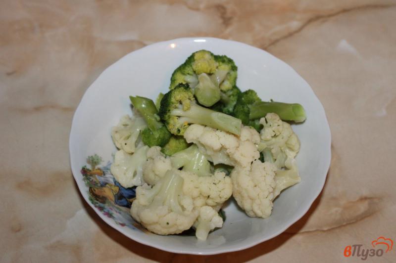 Фото приготовление рецепта: Брокколи и цветная капуста в сливочно - горчичном соусе шаг №1