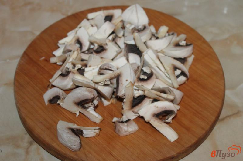 Фото приготовление рецепта: Паста с грибами и сыром Дор Блю шаг №1