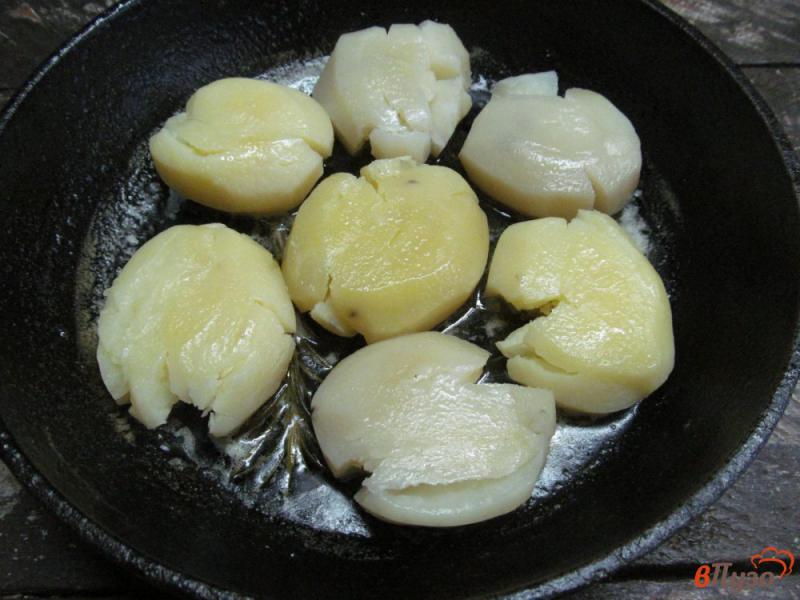 Фото приготовление рецепта: Запеченный картофель шаг №3