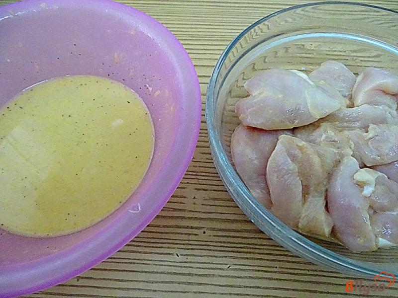 Фото приготовление рецепта: Куриная грудка под горчично-апельсиновым маринадом шаг №6