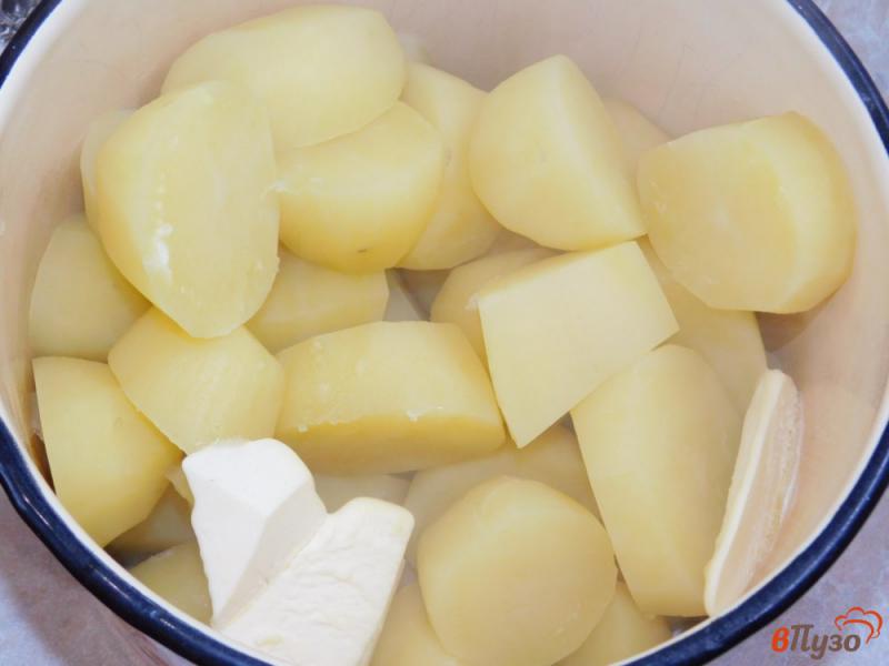 Фото приготовление рецепта: Картофельное пюре на сливках шаг №2