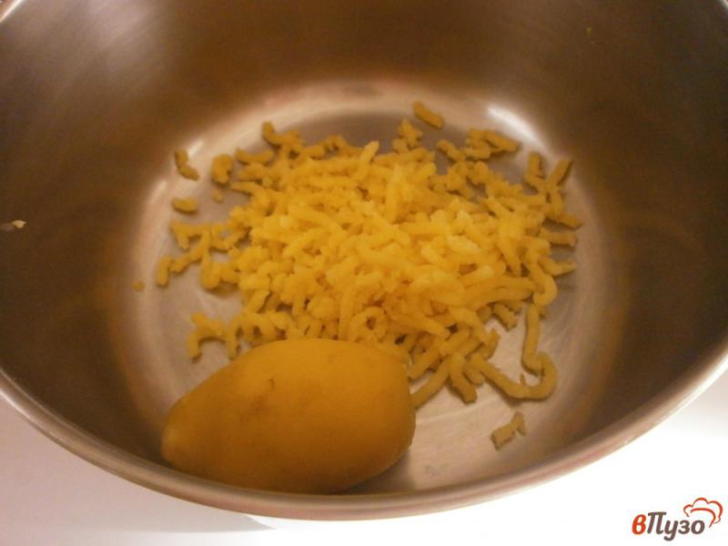 Фото приготовление рецепта: Картофельная запеканка со сливочной корочкой шаг №2