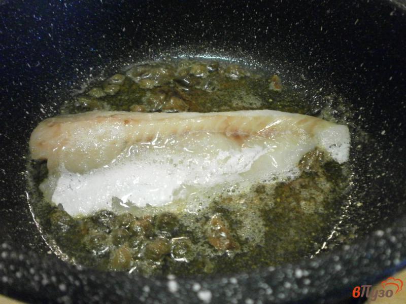 Фото приготовление рецепта: Филе хека в сливочном масле по - французски шаг №5