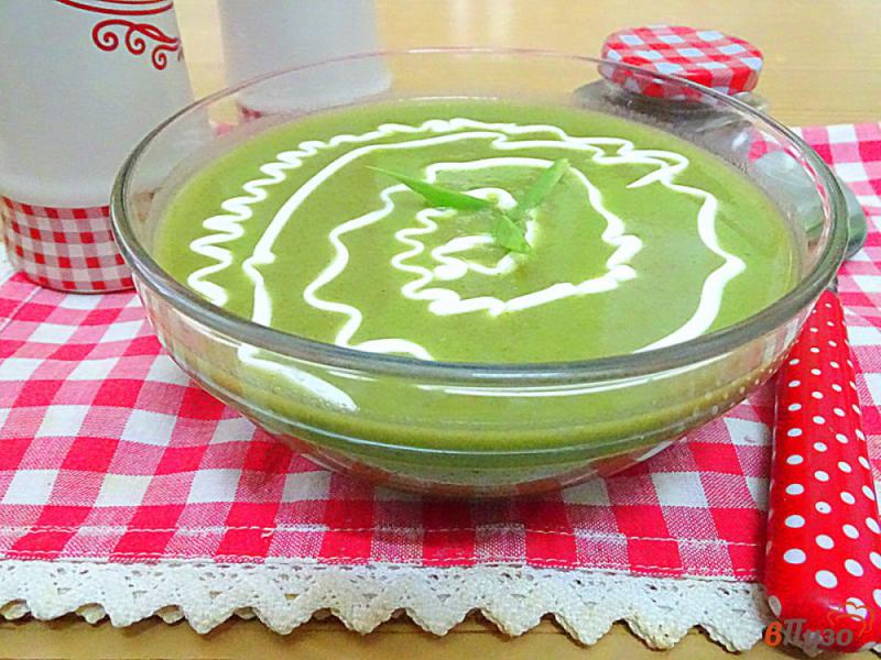 Фото приготовление рецепта: Суп пюре со шпинатом и горошком шаг №8