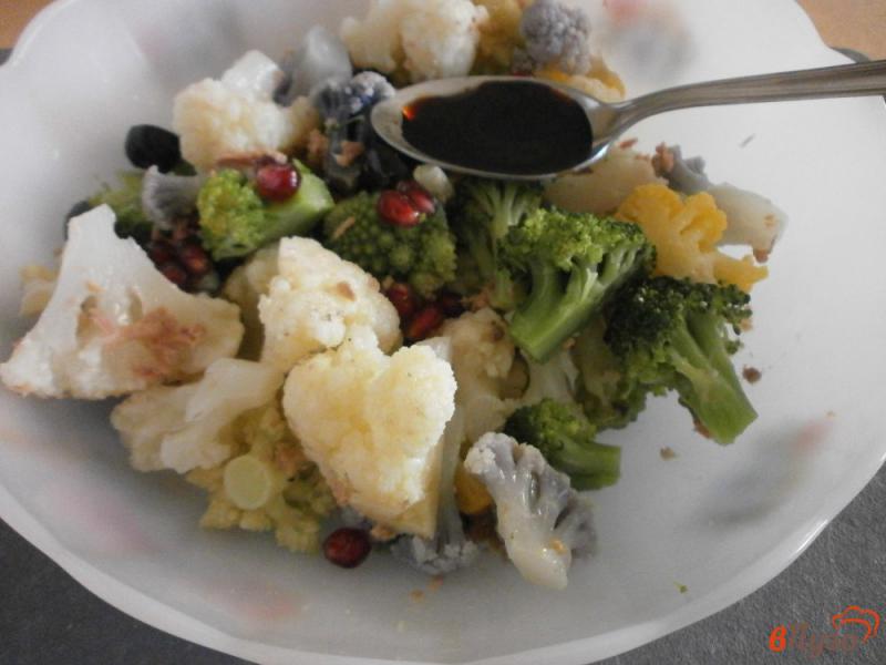 Фото приготовление рецепта: Цветной салат из цветной капусты и тунца шаг №10