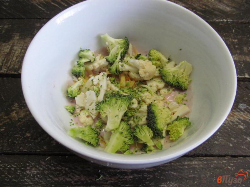 Фото приготовление рецепта: Салат из цветной капусты с брокколи шаг №5