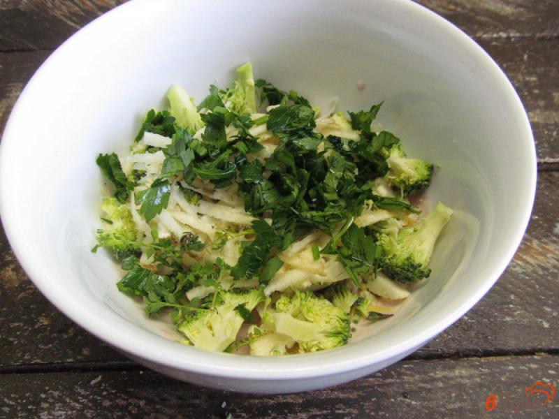 Фото приготовление рецепта: Салат из цветной капусты с брокколи шаг №7