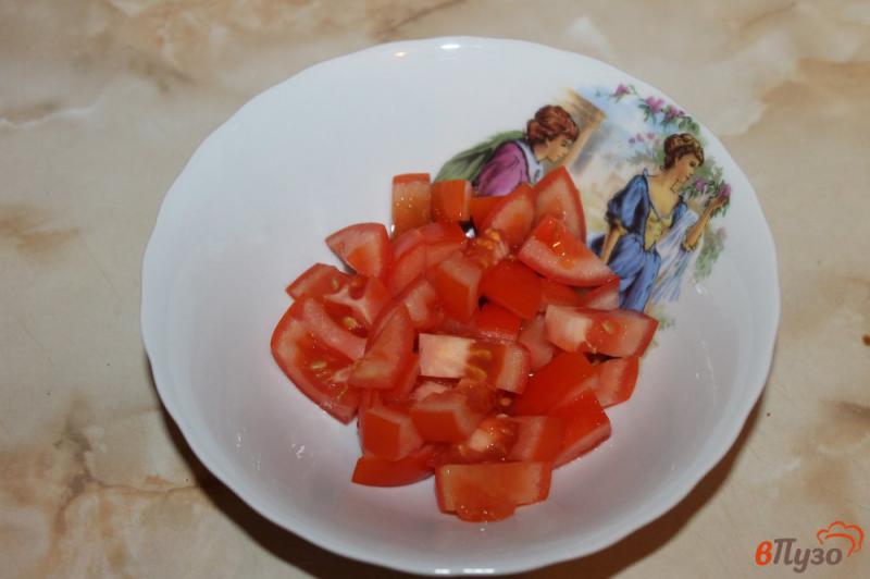 Фото приготовление рецепта: Салат с авокадо и сыром шаг №1
