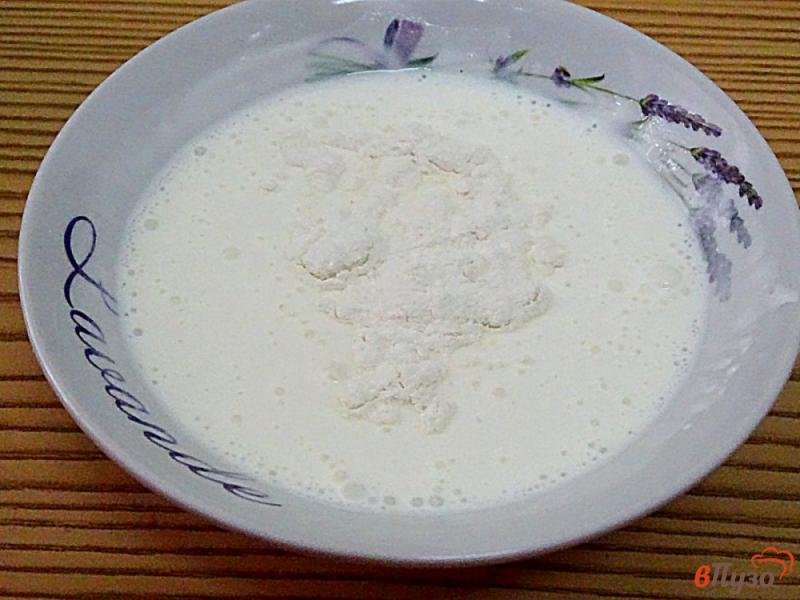 Фото приготовление рецепта: Фрикадельки в сметанном соусе шаг №4