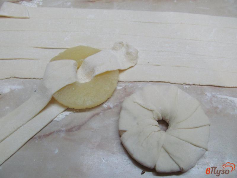 Фото приготовление рецепта: Булочки с ананасом шаг №3