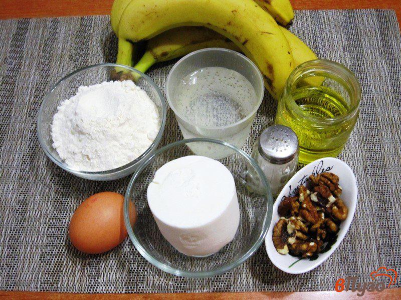 Фото приготовление рецепта: Бананы темпура с мороженым шаг №1