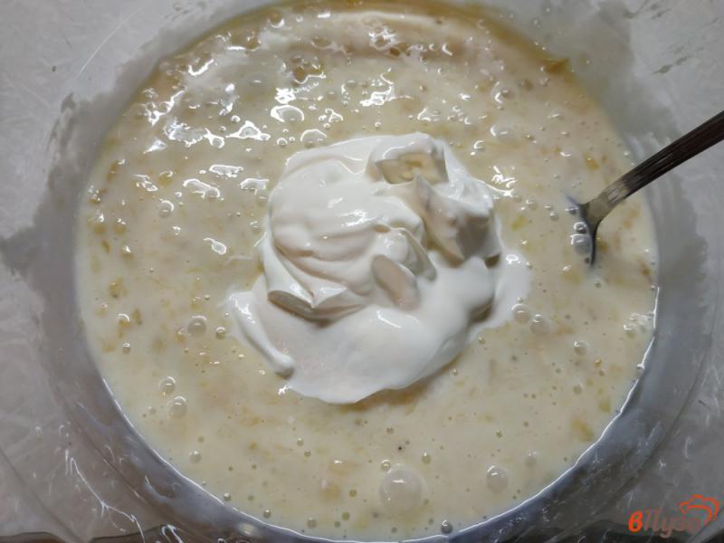 Фото приготовление рецепта: Домашний банановый торт шаг №3