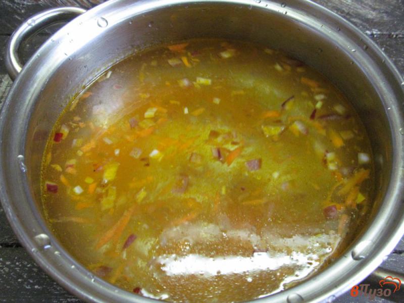 Фото приготовление рецепта: Суп с ленивыми пельменями шаг №4