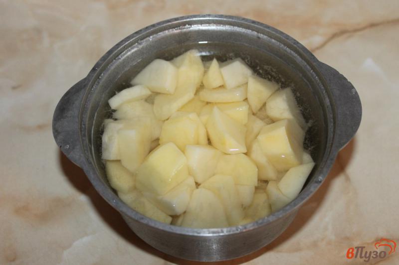 Фото приготовление рецепта: Картофельное пюре со шпиком и морковью по - деревенски шаг №2