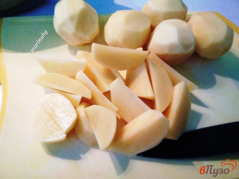 Фото приготовление рецепта: Картофель по-деревенски с куркумой шаг №1