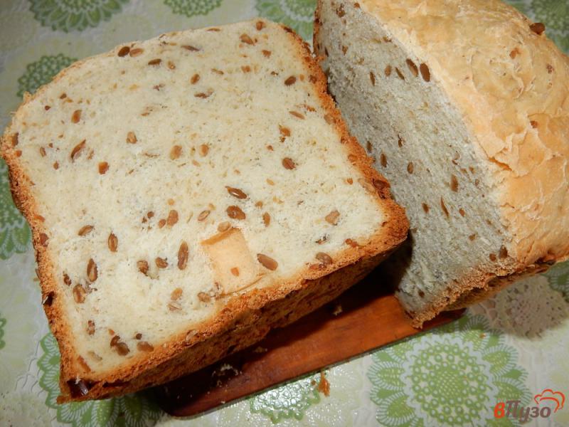 Фото приготовление рецепта: Хлеб с семечками шаг №6