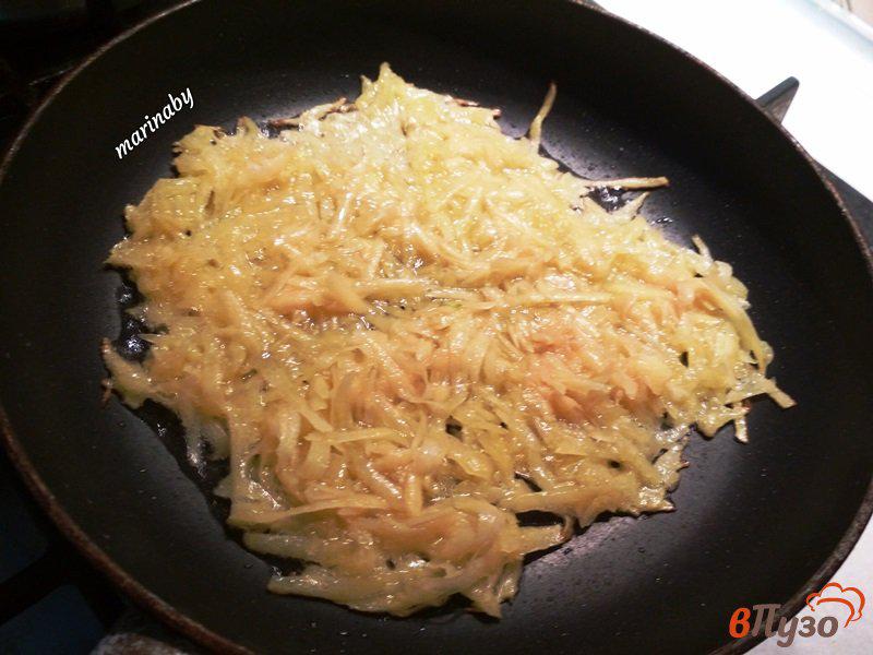 Фото приготовление рецепта: Картофельный блин-чипс шаг №2