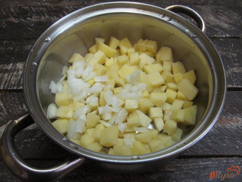 Фото приготовление рецепта: Суп картофельный с лапшой шаг №1