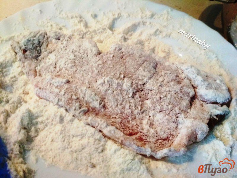 Фото приготовление рецепта: Отбивные из свинины в панировке из чипсов шаг №5