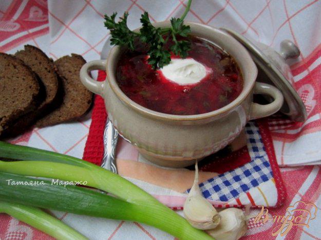фото рецепта: Свекольный суп с ботвой