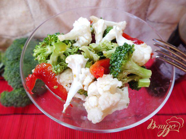 фото рецепта: Сыроедческий салат из брокколи
